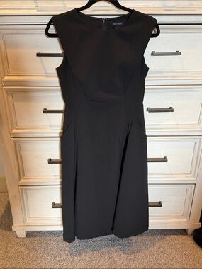 White House Black Marke Sleeveless Midi dress with pockets